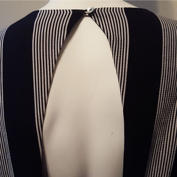 Socialite Stripe Wrap Jumpsuit Size L - Picture 5 of 8